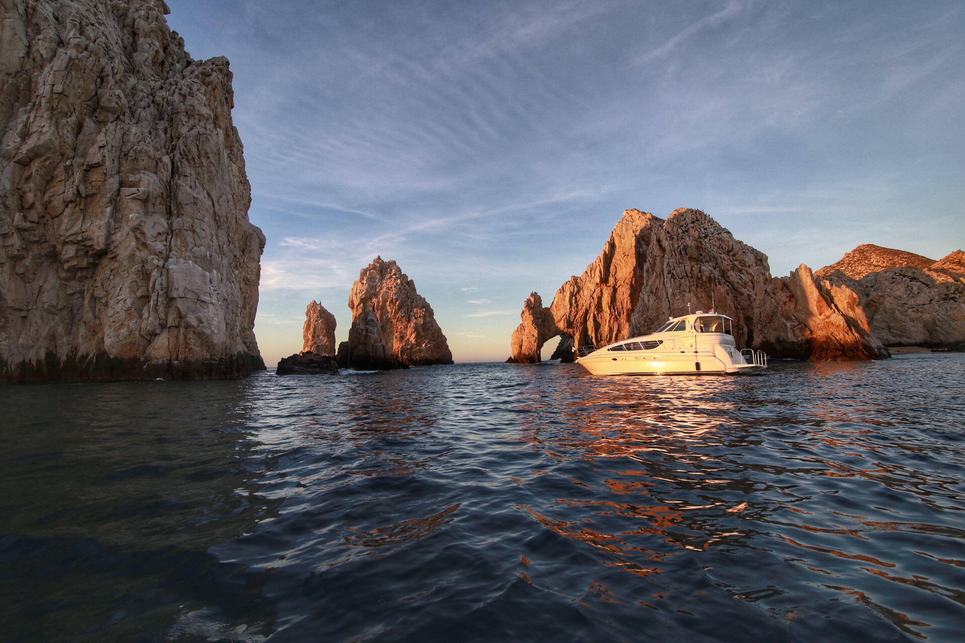 45' Searay Motoryacht for charter in Cabo!