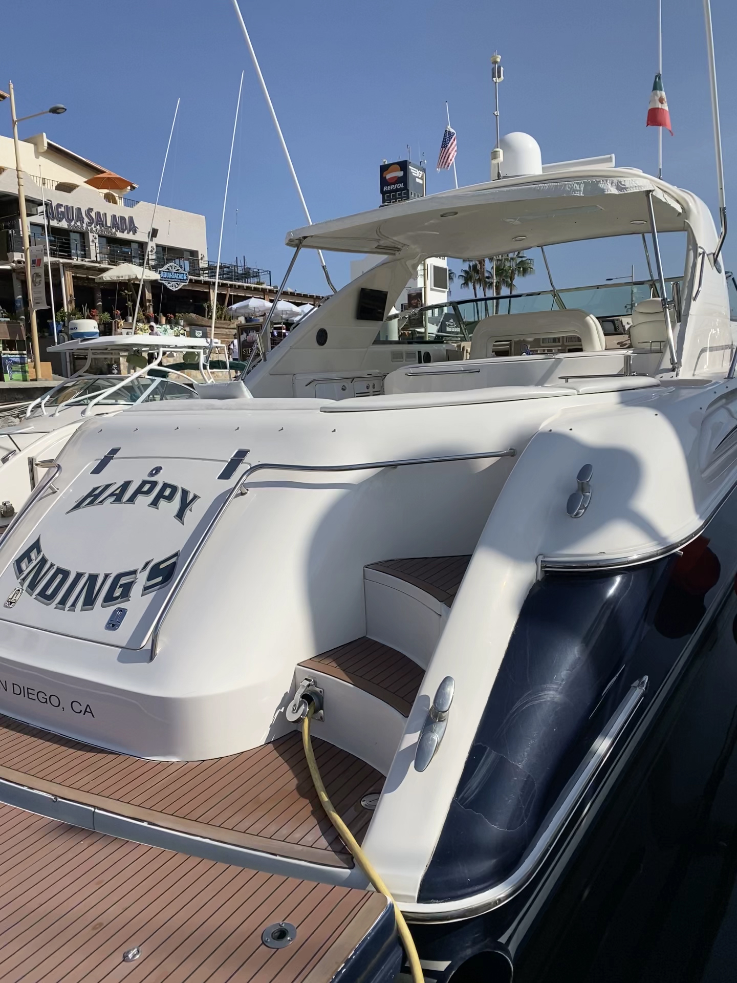 60' Sundancer Luxury Private Yacht